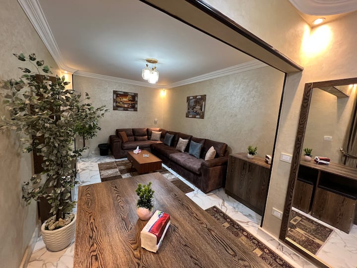 Luxury 3br Near Tahrir & Egyptian Museum- Downtown - Cairo