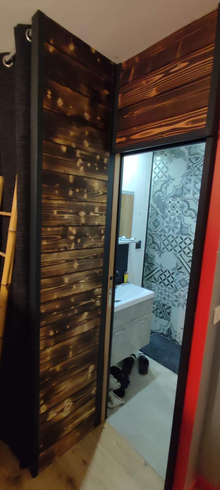 غرفة النوم 2