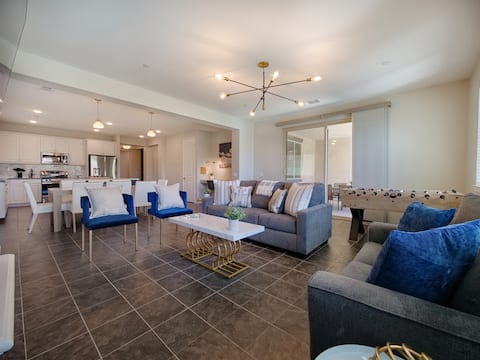Popular Airbnb listing: Villa Indigo in Indio