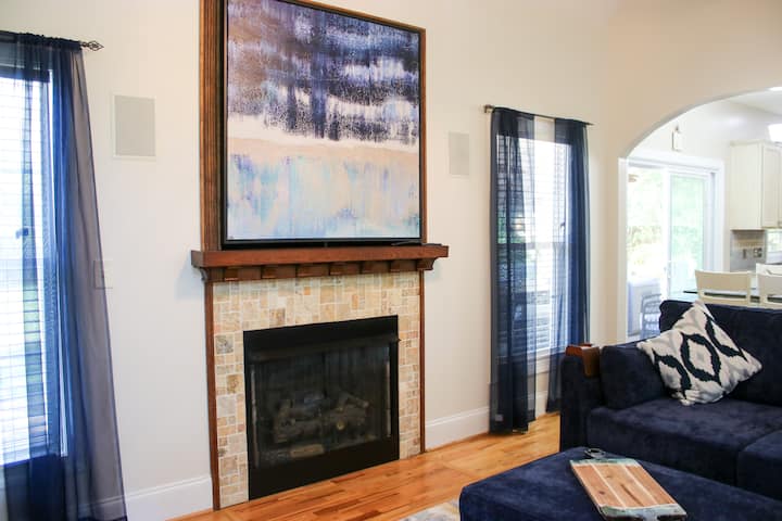 4br Family Home + Outdoor Space! Come To The Lake - Lake Norman, NC