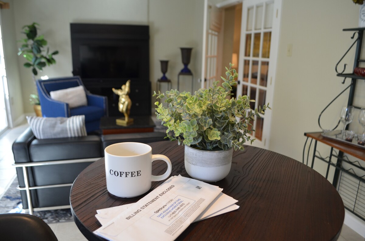 Top performing Airbnb: Robinson House in Juárez