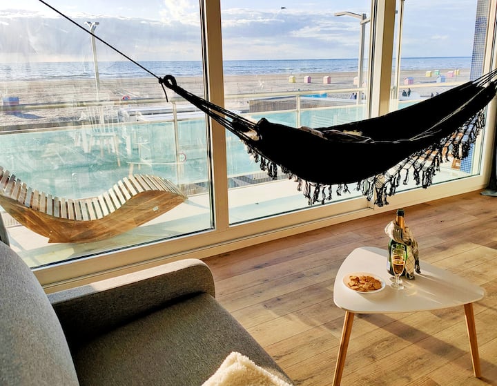 Panoramic Sea View, 2 Bedrooms, Parking