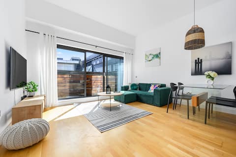 Top Airbnb: Lovely 2 beds Flat Northern Quarter - Oldham Road in Manchester