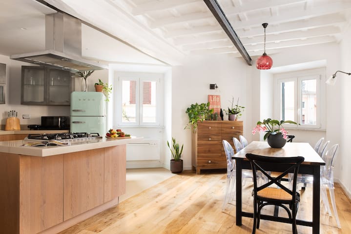 Idyllia | Cozy central retreat