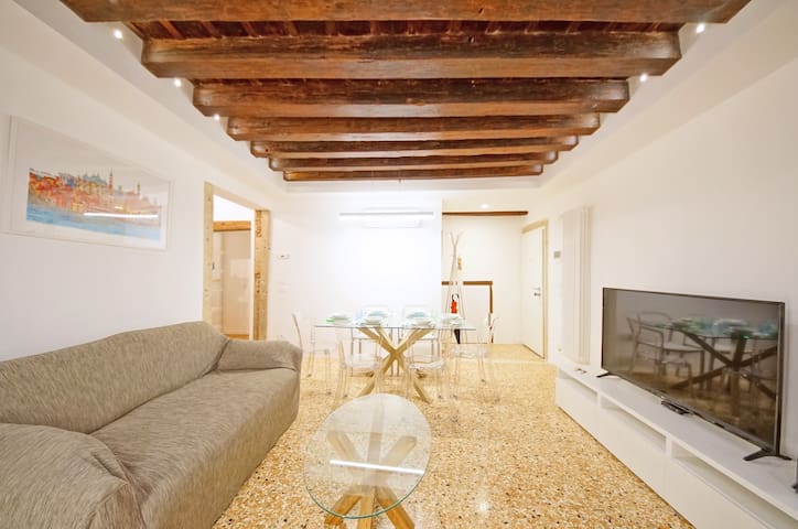 DolceVita Apartments managed Airbnb listing 2
