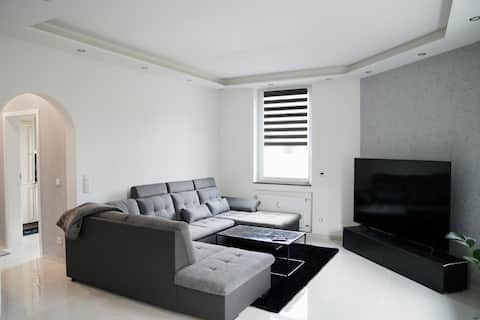 Beliebte Airbnb-Anzeige: Spacious apartment Hills in Duissern