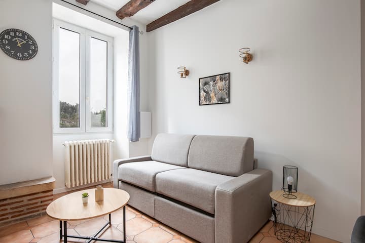 Nationale 102 Cahorscitystay-parking-wifi - カオール