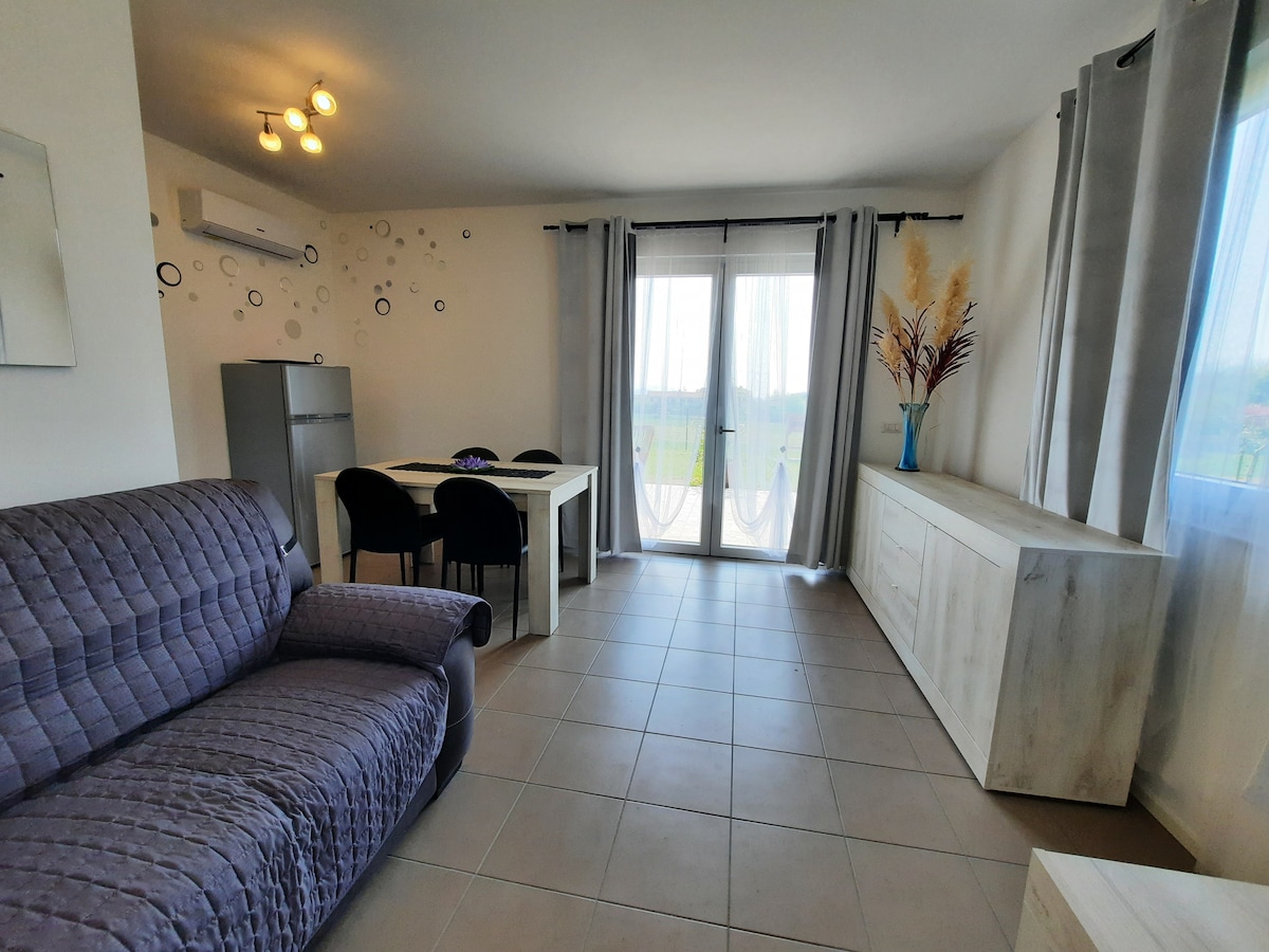 Propriété Airbnb réussie: Le Villette - "Casa Ninfea" Special relaxation à Costermano Sul Garda