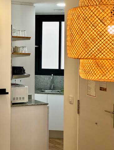 1D – Spacious apartment in Ruzafa gallery image 5
