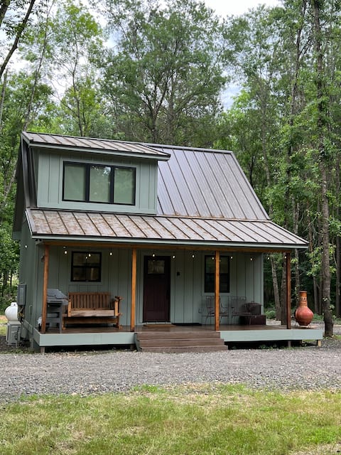 Cabin on Little Missouri River!