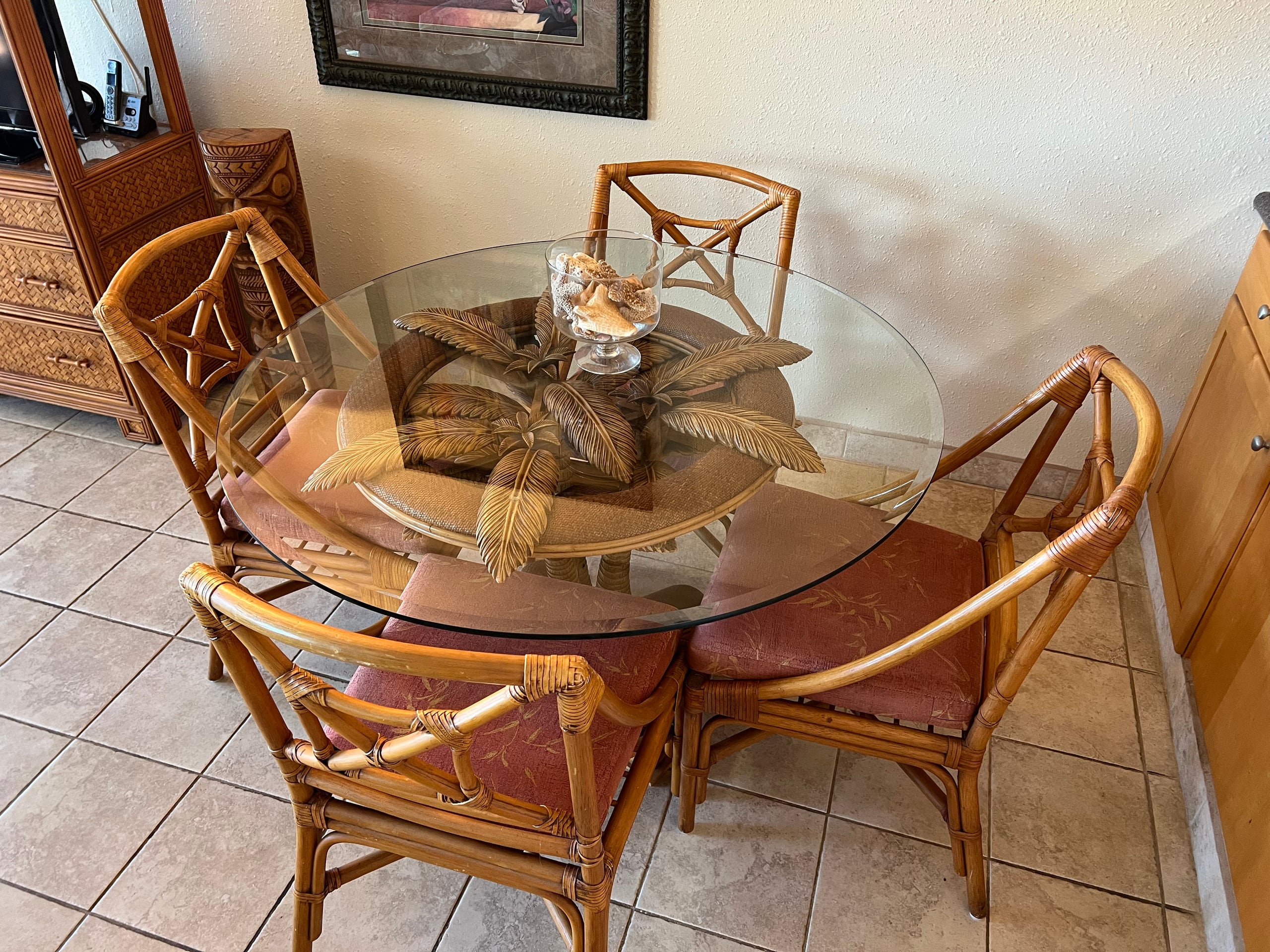 Condo in Kihei · ★4.96 · 1 bedroom · 2 beds · 1 shared bath - Image 8