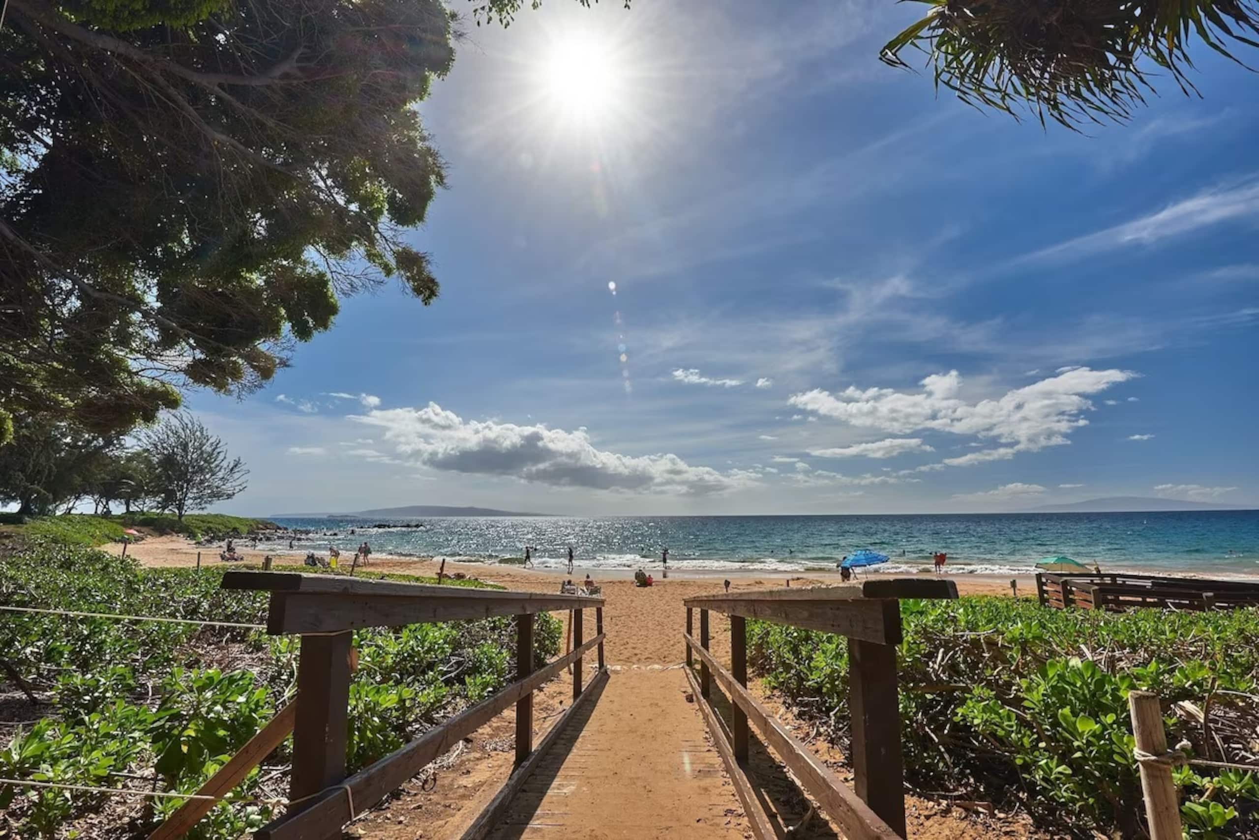 Condo in Kihei · ★4.96 · 1 bedroom · 2 beds · 1 shared bath - Image 21