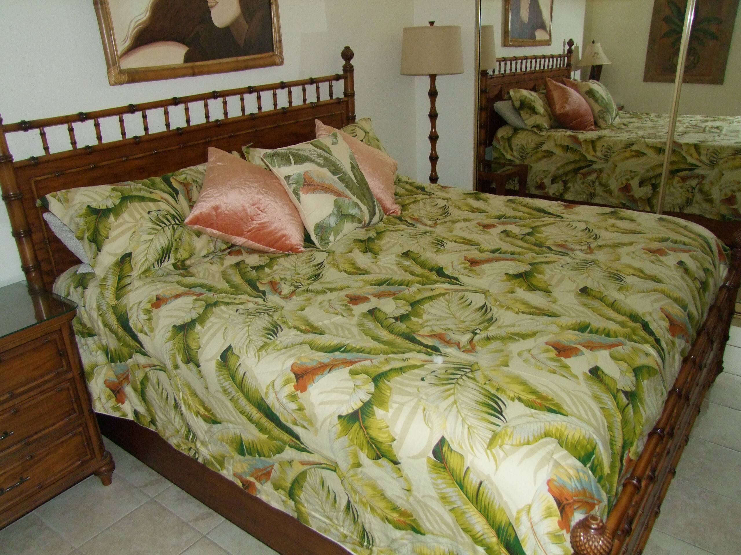 Condo in Kihei · ★4.96 · 1 bedroom · 2 beds · 1 shared bath - Image 9