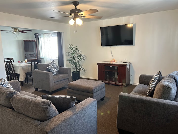 Blissful Stay In Queens - Long Beach, NY
