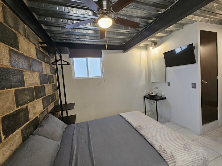 Depa10 Tipo Cuarto De Hotel Con Baño Privado - Zapopan