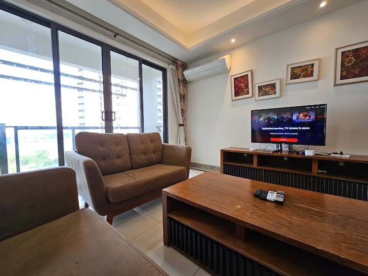 R&f 3b2r Unit Apartment View Near Ciq - Yishun