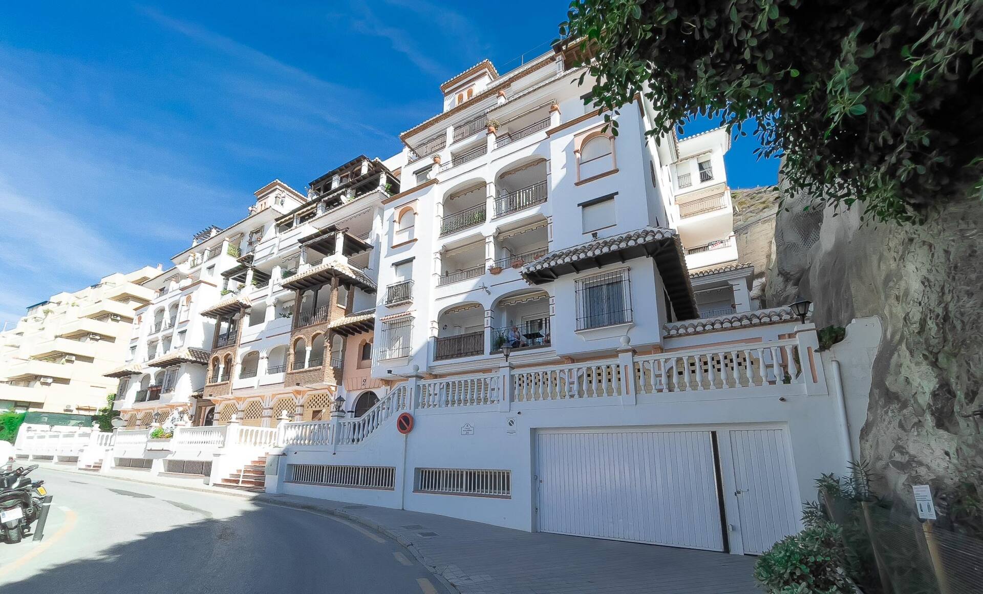 Real View Beach Front — photo 4
