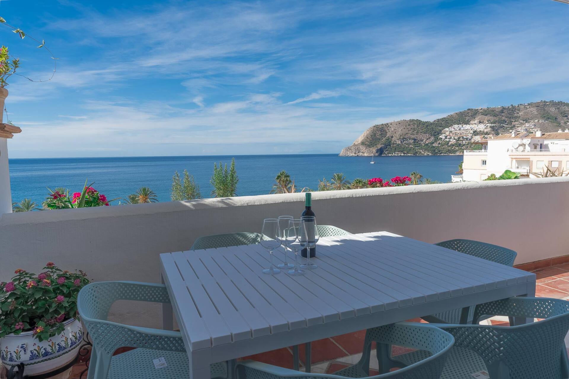 Real View Beach Front