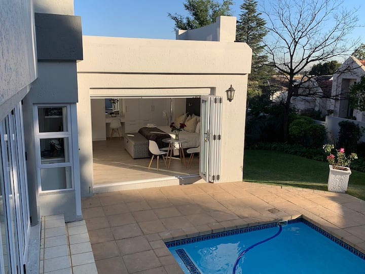 Johannesburg North Vacation Rentals & Homes Johannesburg North