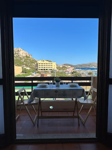 Entire home with 1 bedrooms in La Maddalena - Casa Vacanze La Maddalena