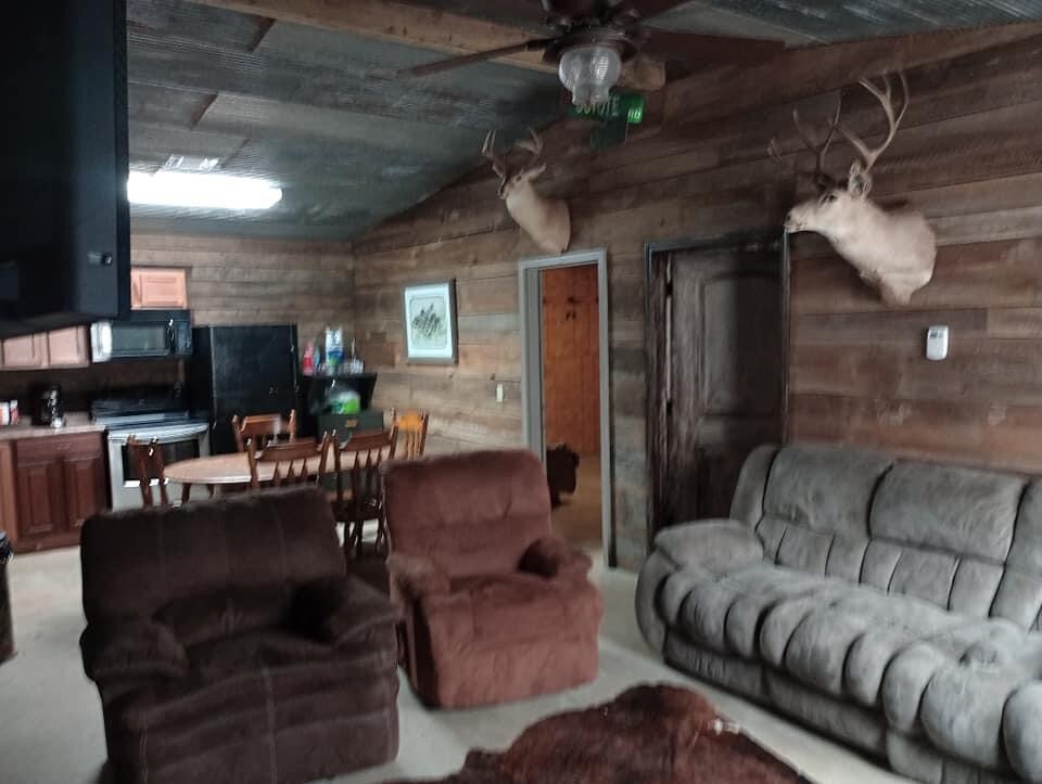 The Duck House - Cabins for Rent in Delaplaine, Arkansas, United