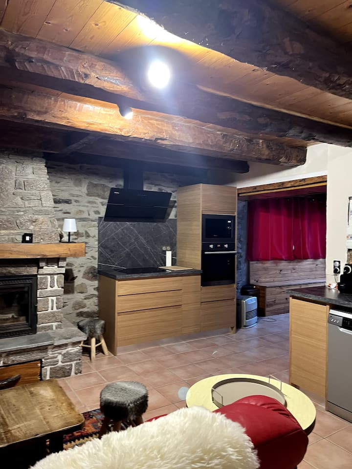 6-person barn 5min from the lake