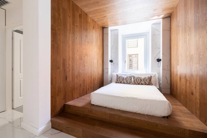 Louly Trevi Fountain 4 Bedroom gallery image 4