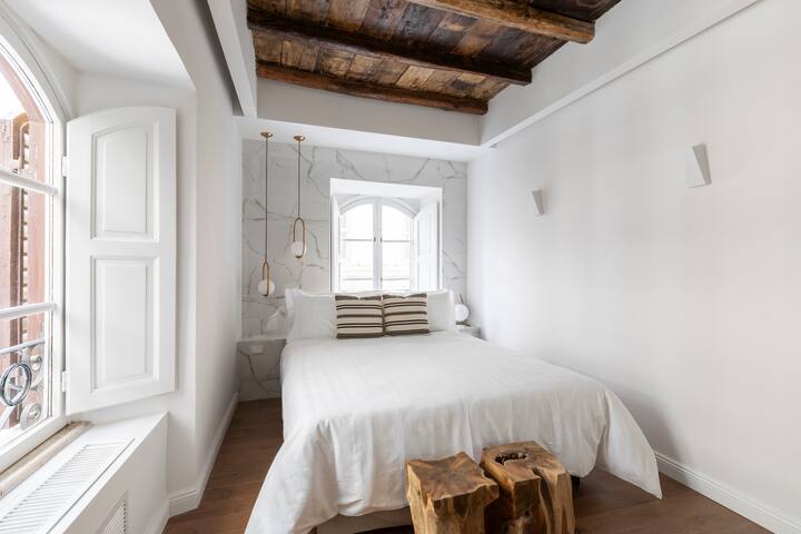 Louly Trevi Fountain 4 Bedroom gallery image 5