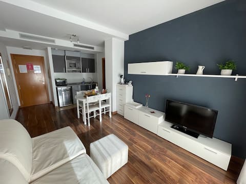 Estudio Moderno Oliva