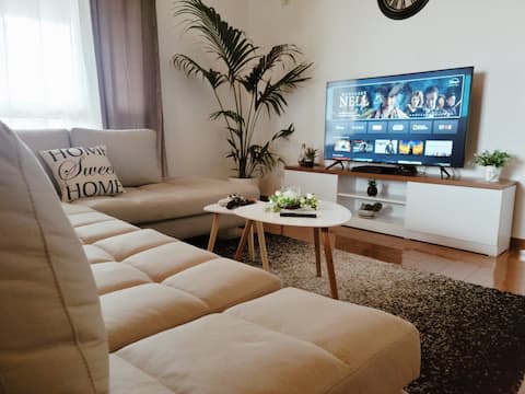 Top performing Airbnb: Skylight premium rooftop suite -panoramic view in Lagjja 5