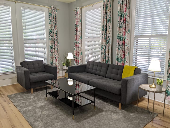 Spacious 1br W/ Office In Hyde Park - Austin, TX