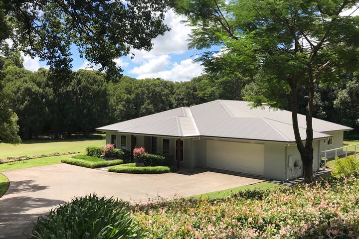 Sully’s Hinterland Retreat gallery image 2