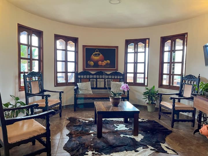 მისაღები ოთახი