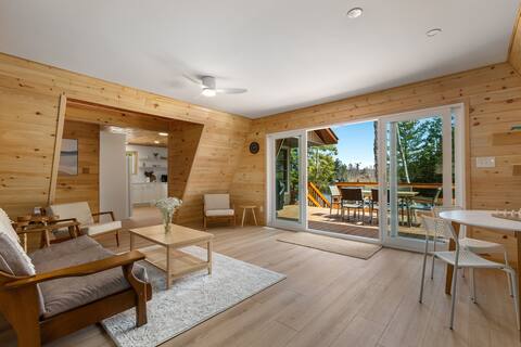 Relaxing lakeside retreat