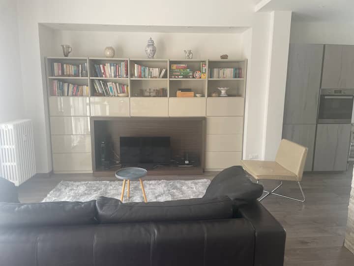 Casa Biancola, Appartement Quatre Pièces Au Centre - Novara