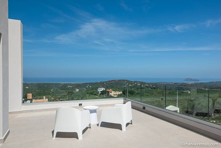 Levante Villa, sea view and pool gallery image 4