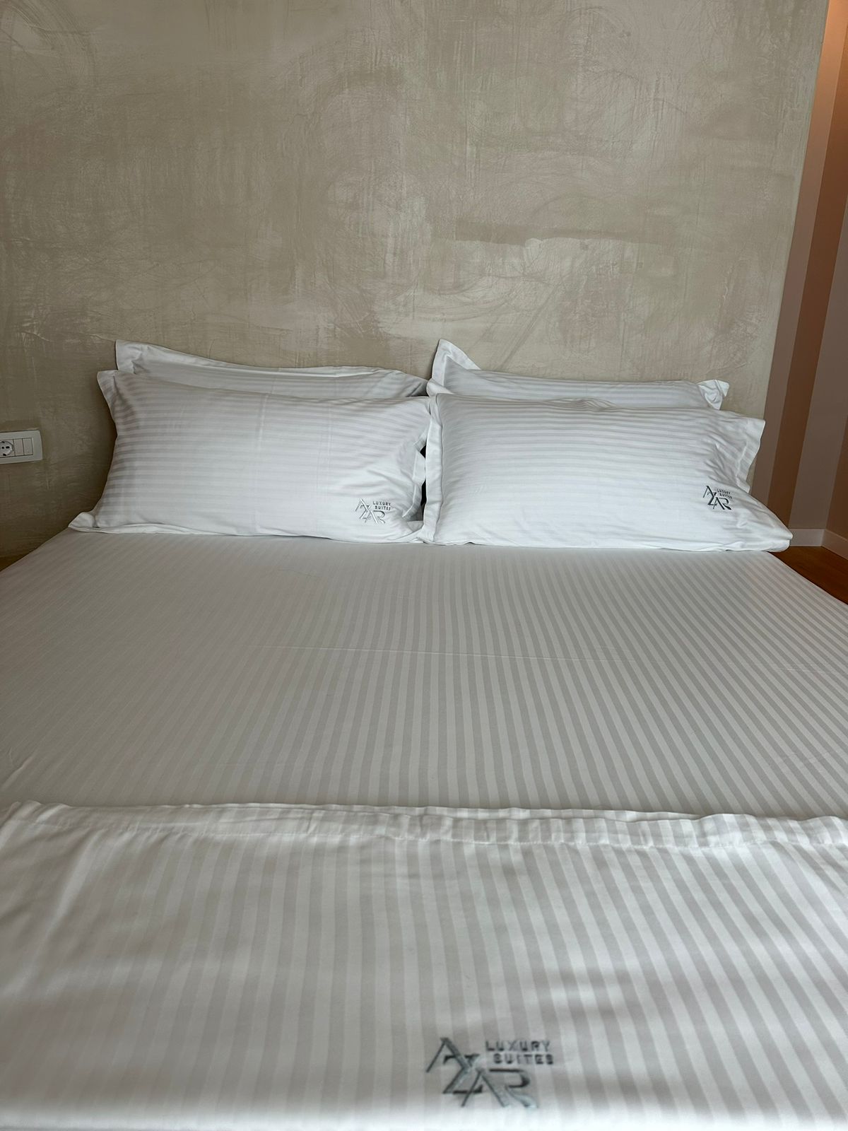 Listing 1138249214937557557