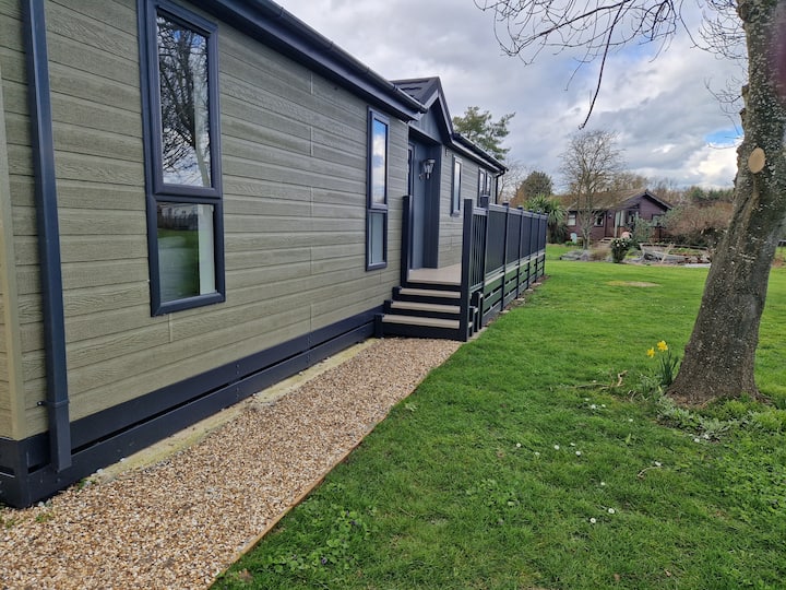Luxury 2 Bed Lodge - Mersea Island