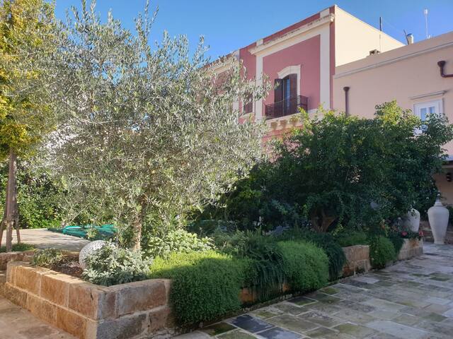 [Villa with Private Pool] – 5 min from Gallipoli gallery image 3