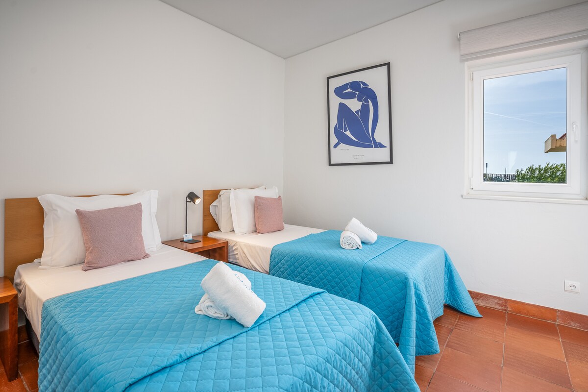 Habitación con dos camas individuales/ Quarto com duas camas de solteiro 