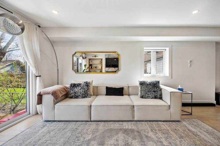 Stunning Modern Family Home