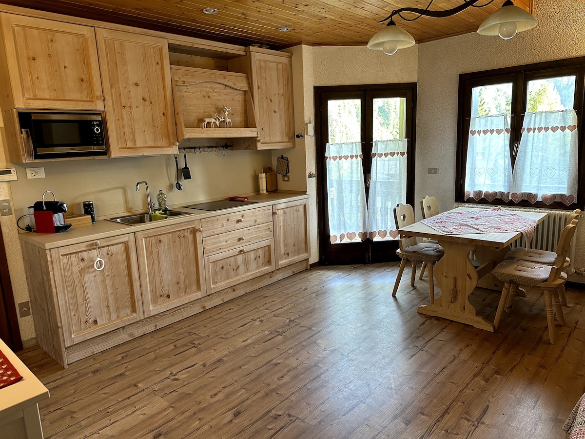 Popular Airbnb listing: Masarè Apartment in Rocca Pietore