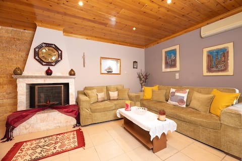 Successful Airbnb property: Summer & House in Δήμος Μεγανησίου