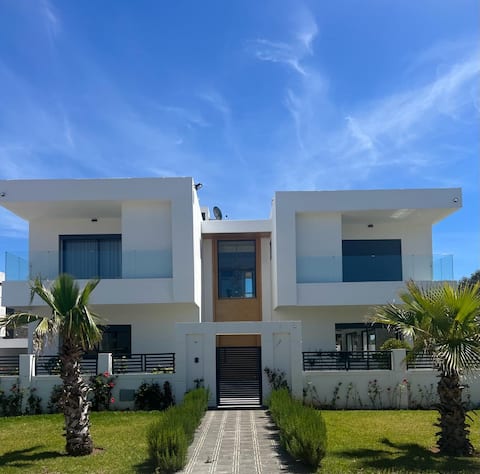 Villa in BAHYA GOLF BEACH 4 suites - GOLF+SEA access