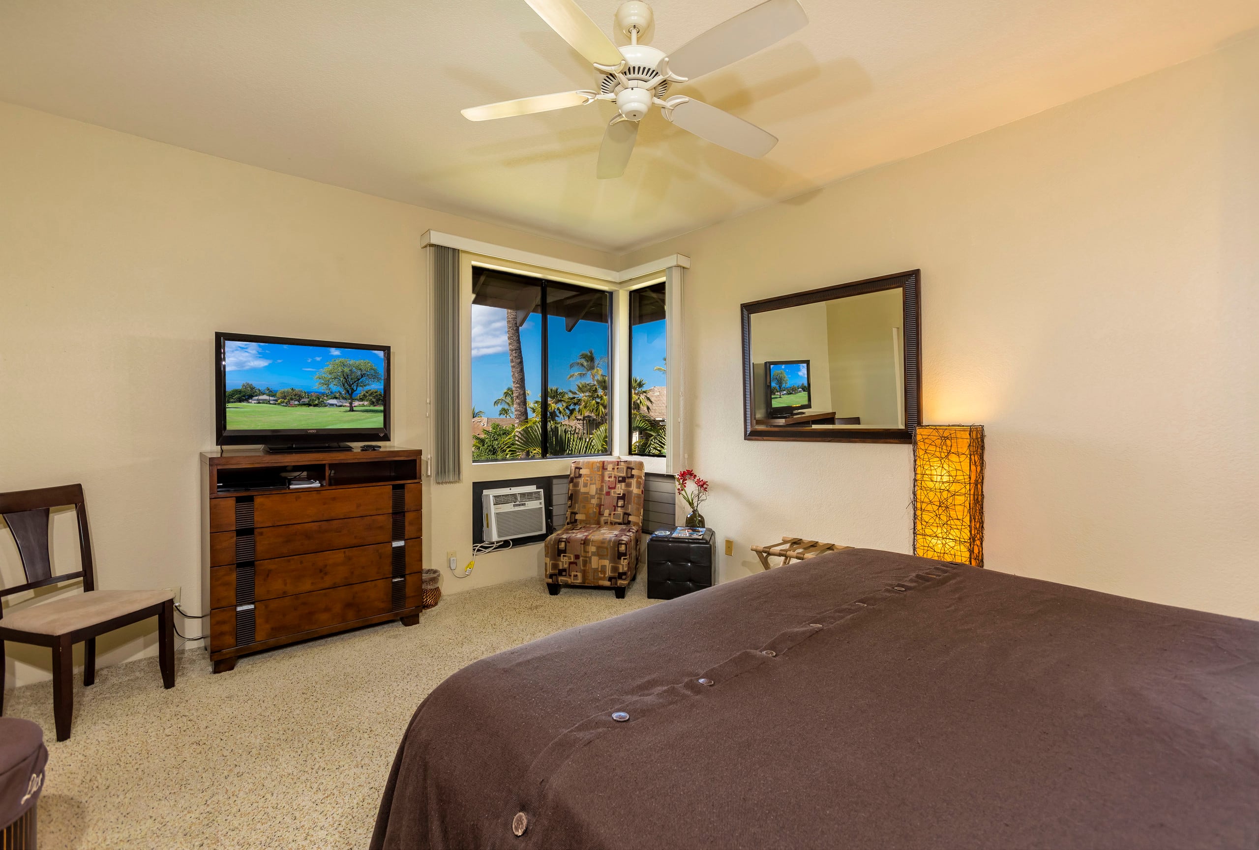 Condo in Wailea · ★4.71 · 1 bedroom · 2 beds · 1 shared bath - Image 10
