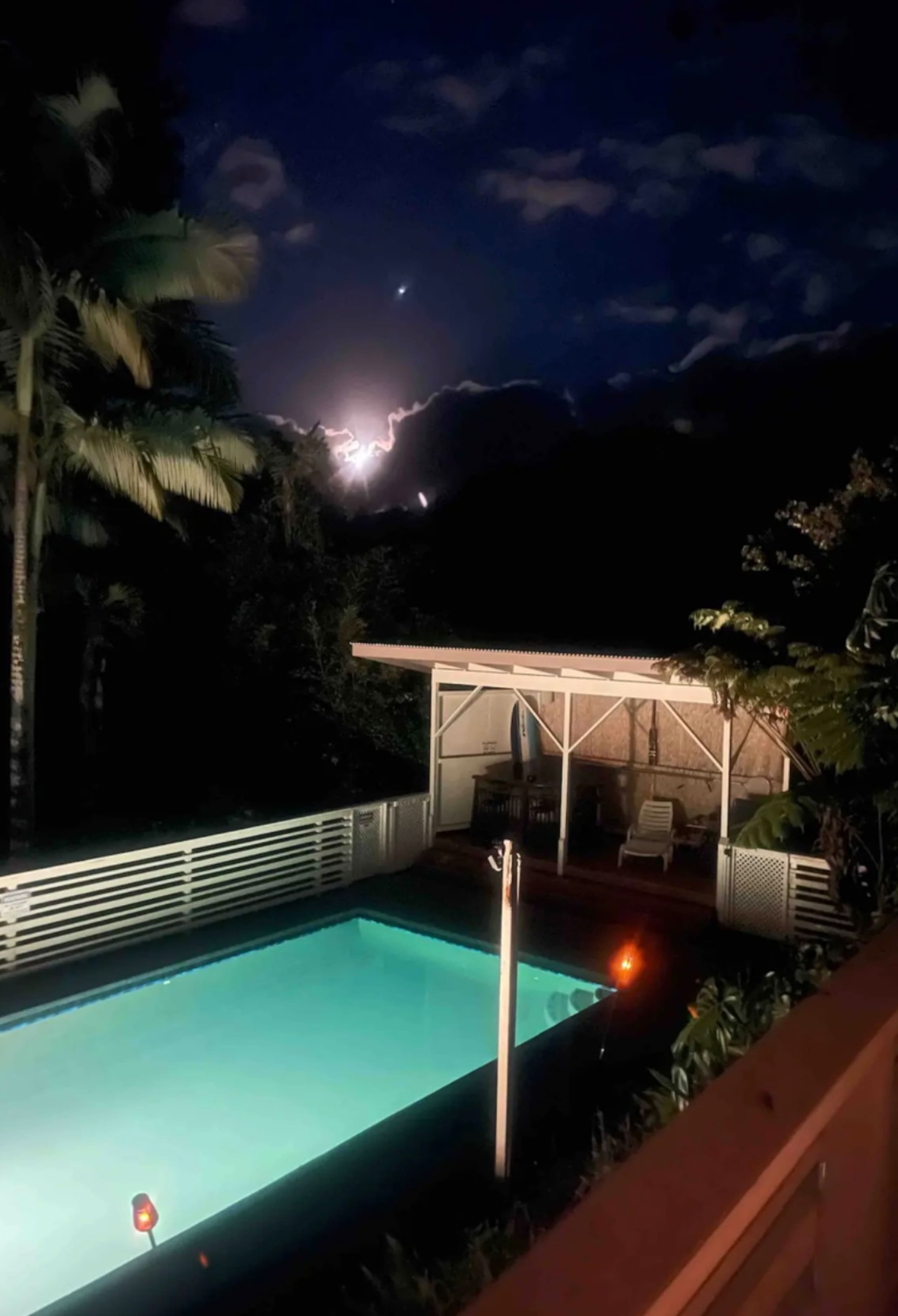 Home in Hilo · ★5.0 · 2 bedrooms · 2 shared baths - Image 31