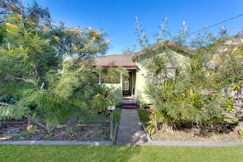 Green Mango - beach cottage