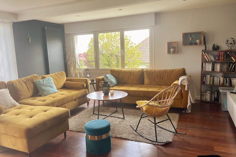 Very spacious house with garden near Caen