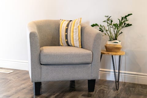 Top performing Airbnb: Stay on Larkin in East Windsor