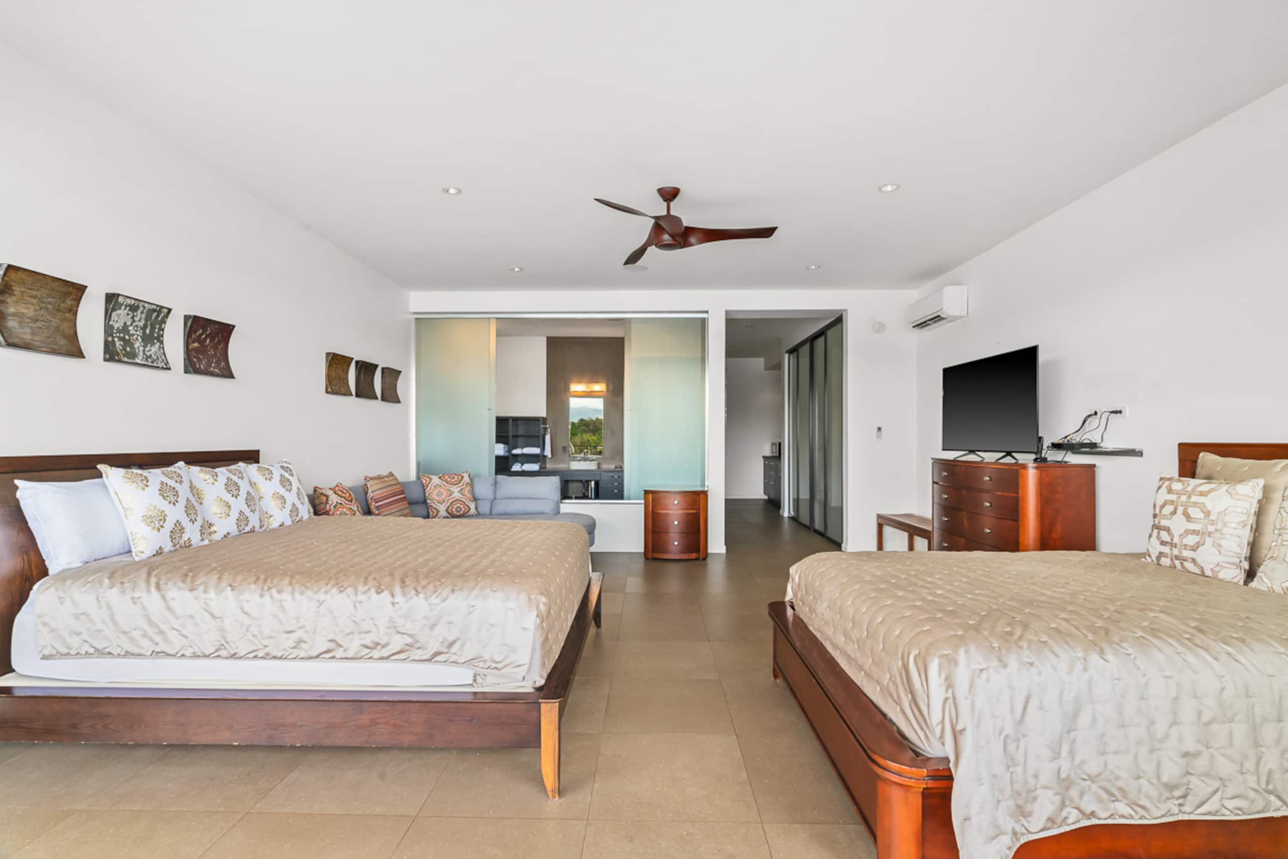 Home in Lihue · ★4.92 · 3 bedrooms · 5 beds · 3.5 baths - Image 61